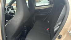 Toyota Aygo X 1.0 VVT-i Edge 5dr Petrol Hatchback